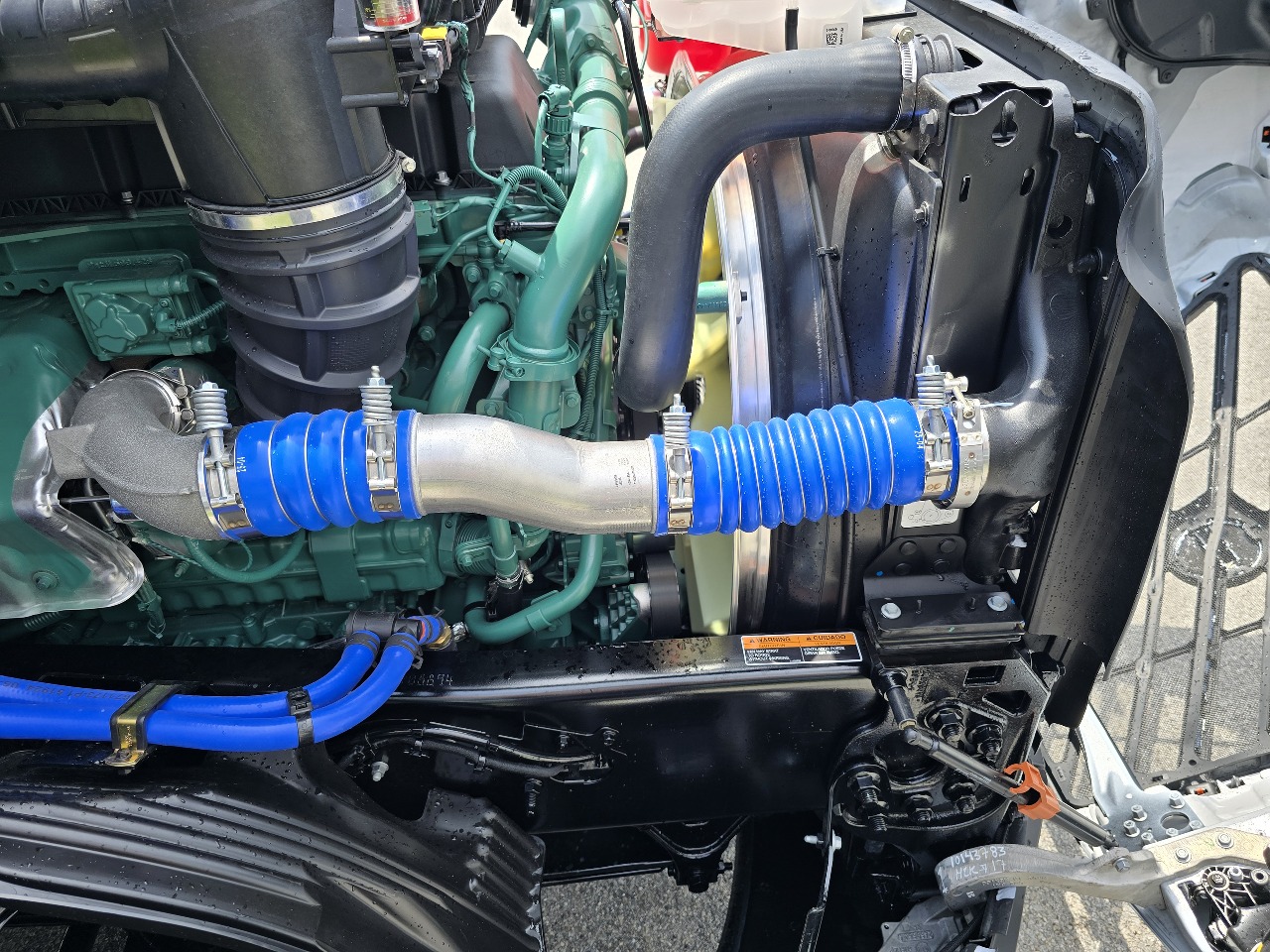 2026 Volvo - image 16