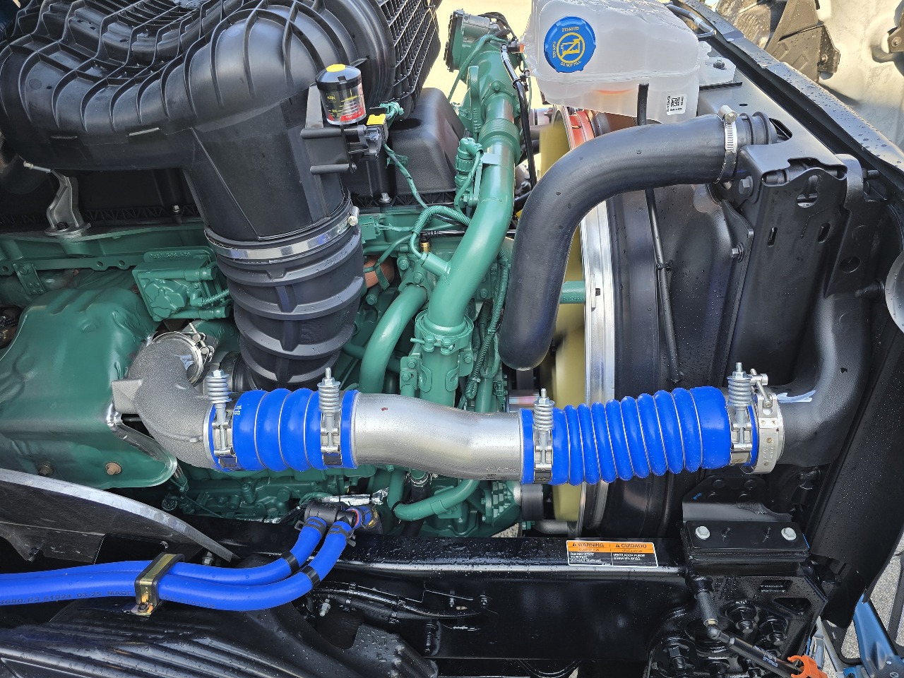 2026 Volvo - image 16