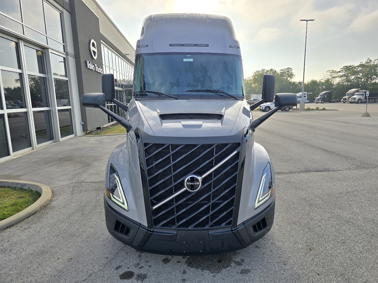 2026 Volvo - image 2