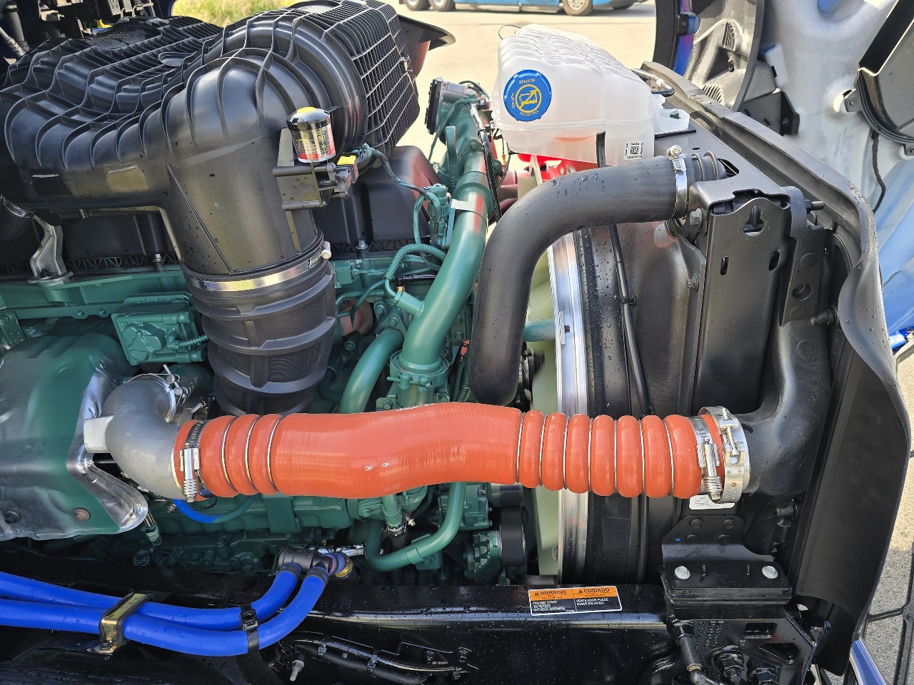 2026 Volvo - image 16