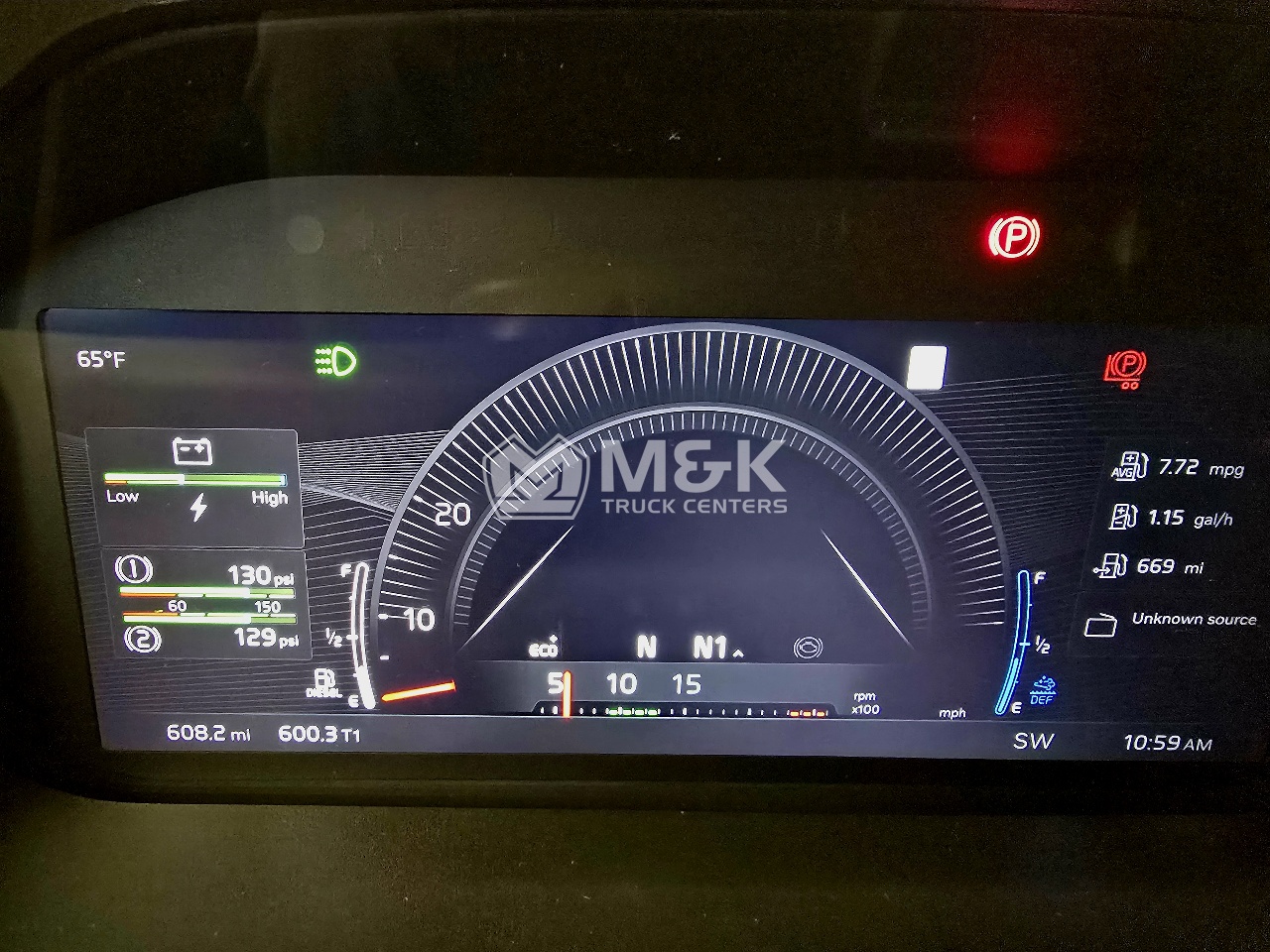 2026 Volvo - image 10