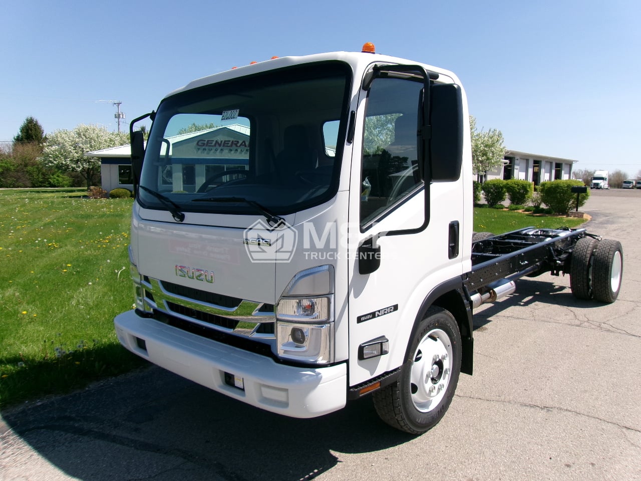 2026 Isuzu - image 1