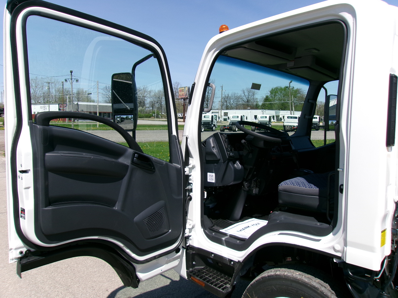 2026 Isuzu - image 2