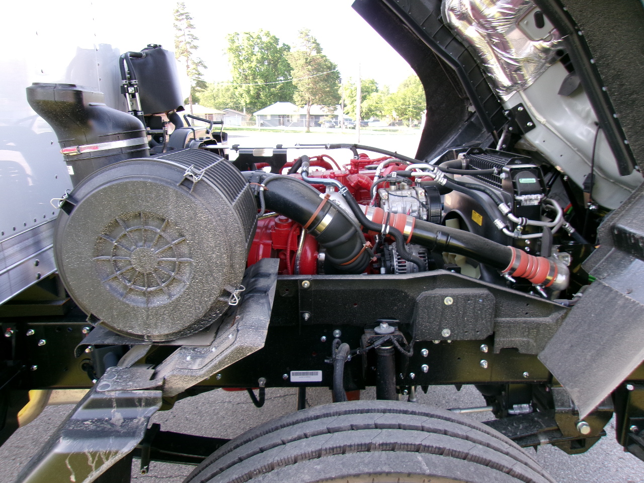 2026 Isuzu - image 12