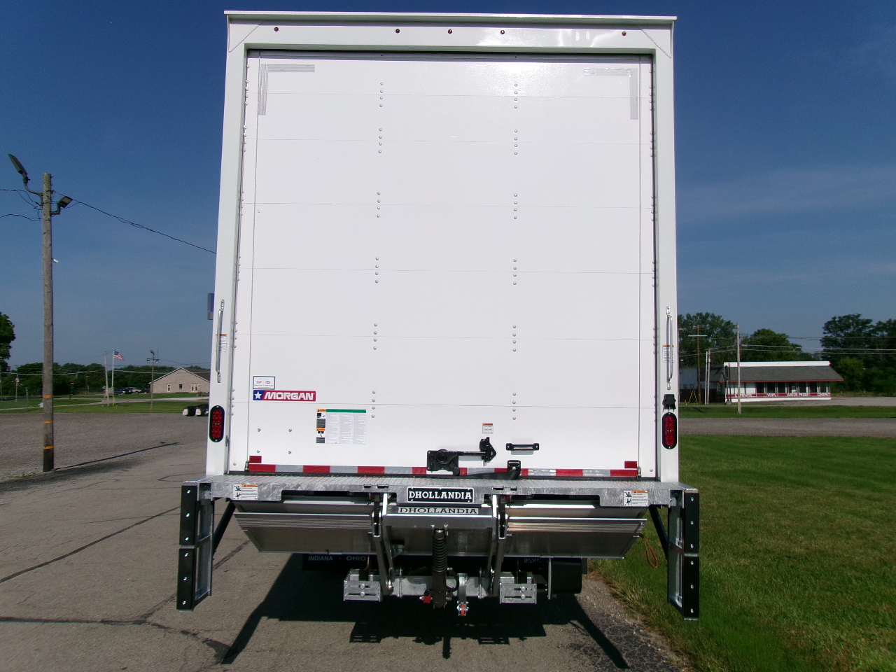 2026 Isuzu - image 9