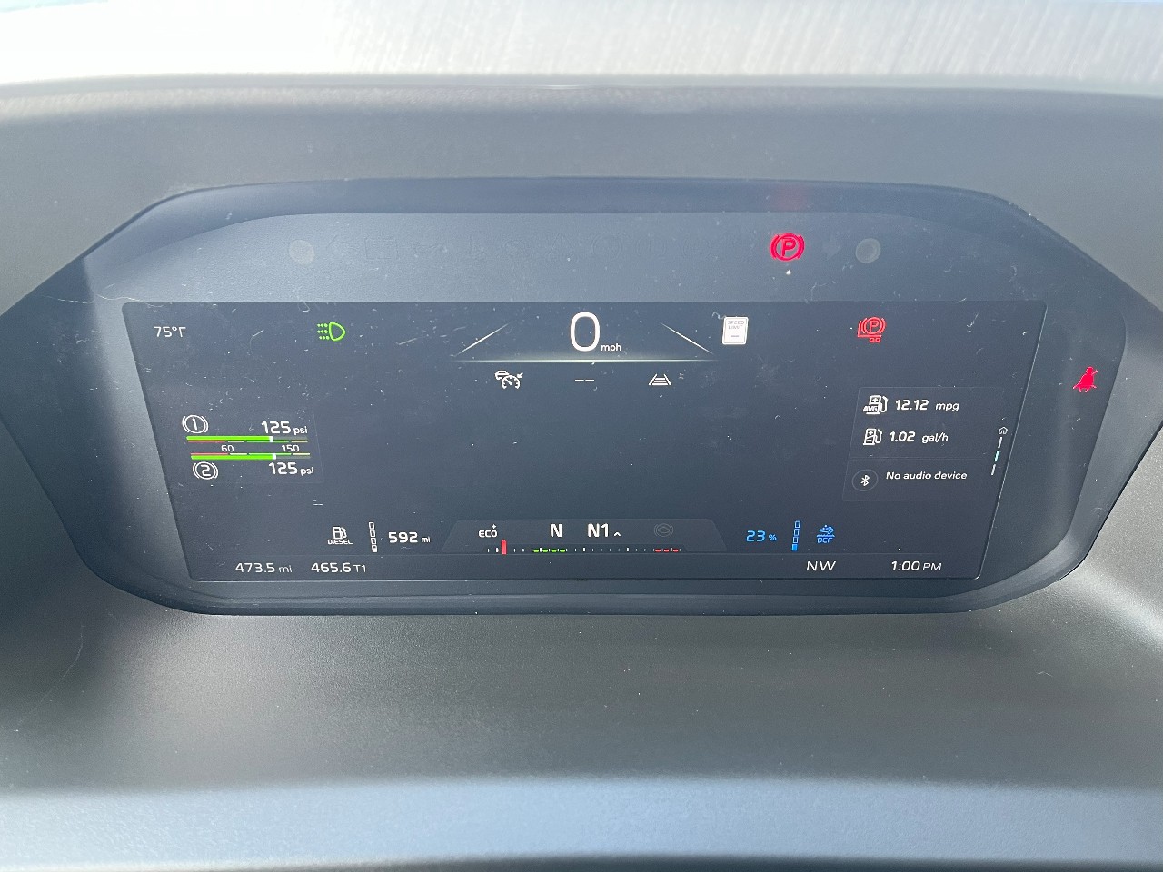 2026 Volvo - image 11