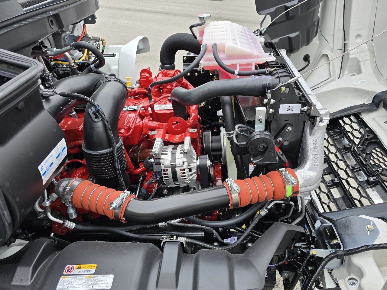 2025 Hino - image 13