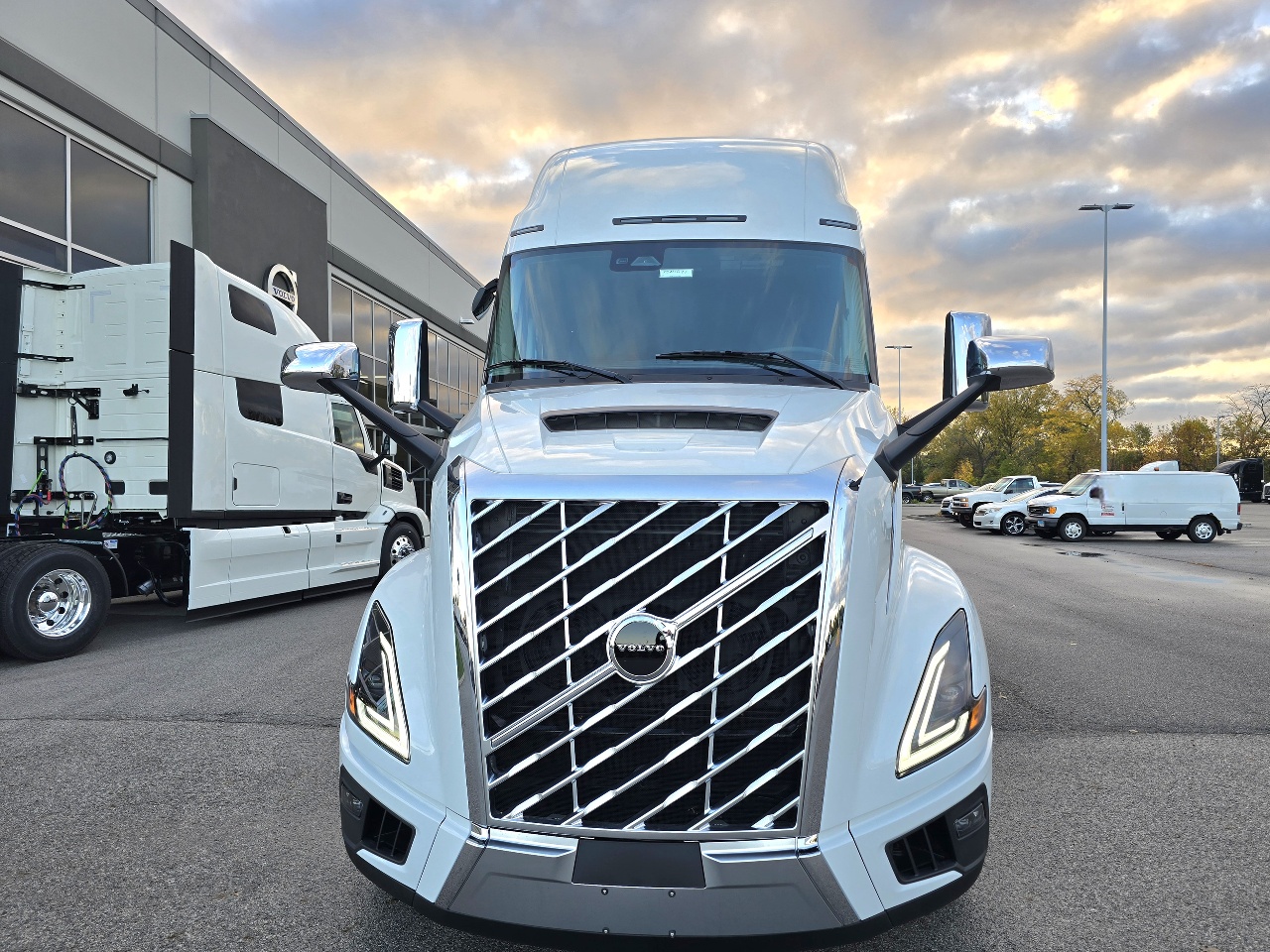 2026 Volvo - image 2