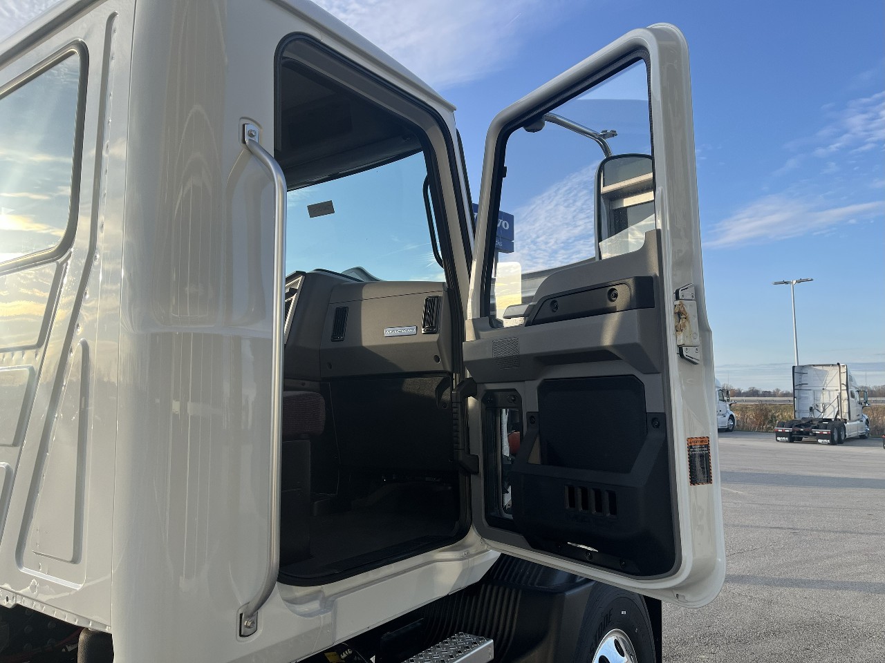 2026 Mack - image 14