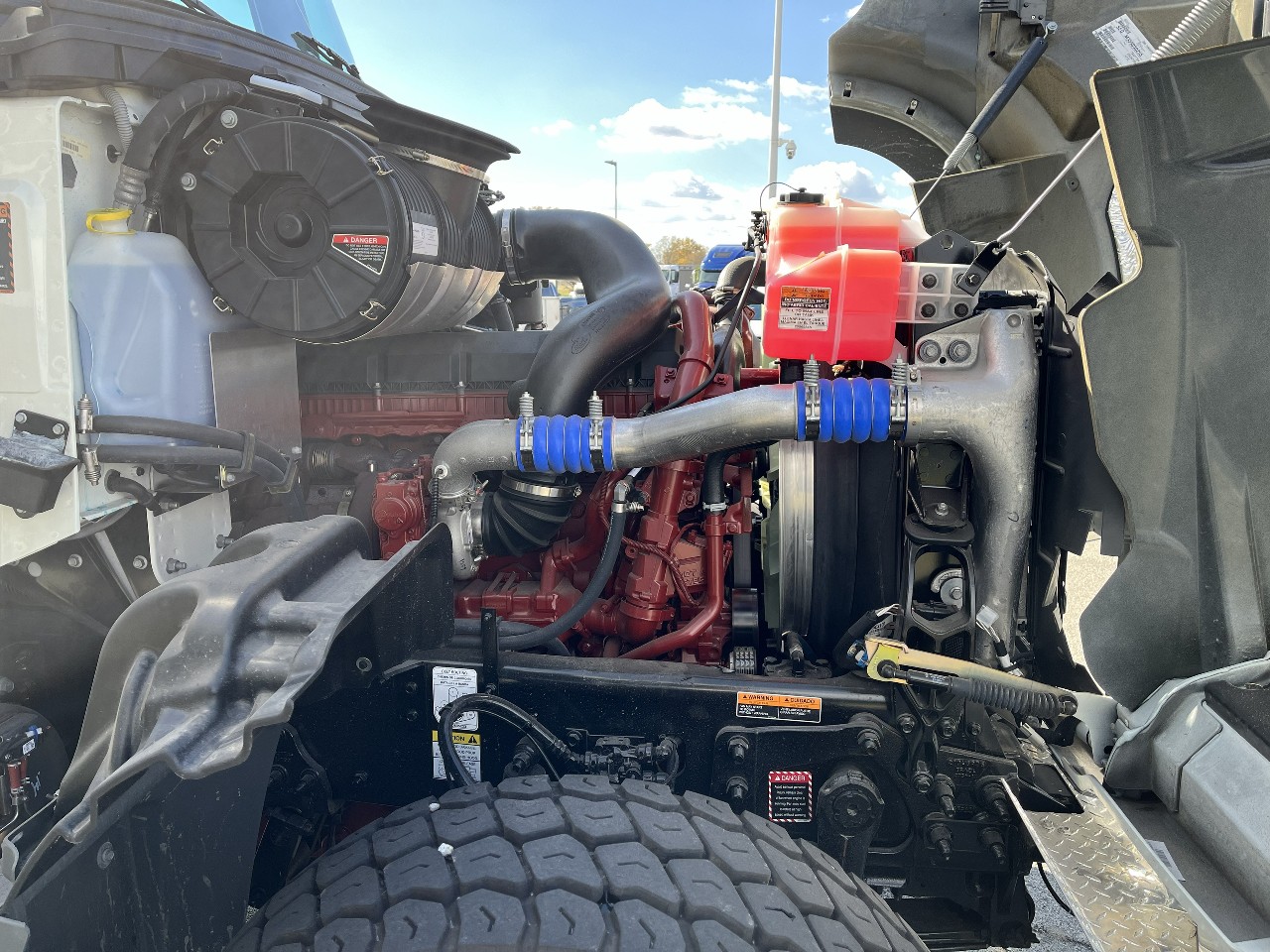 2026 Mack Granite - image 17