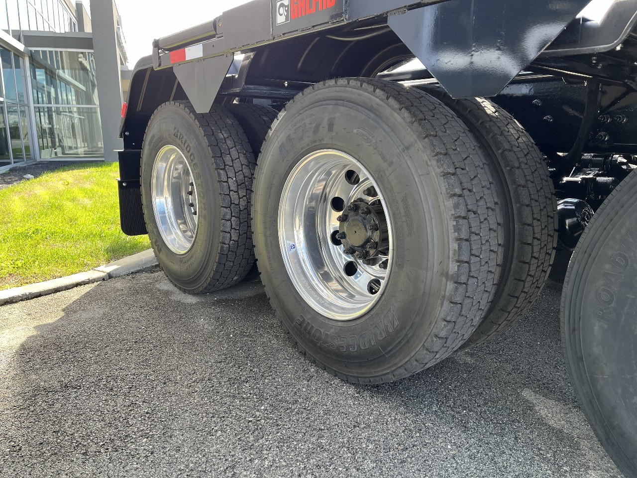 2026 Mack Granite - image 5