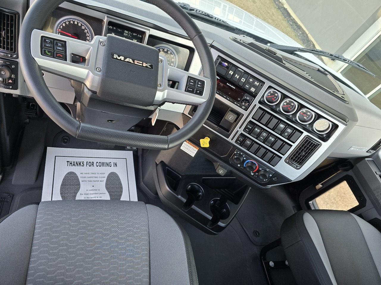 2026 Mack Granite - image 10