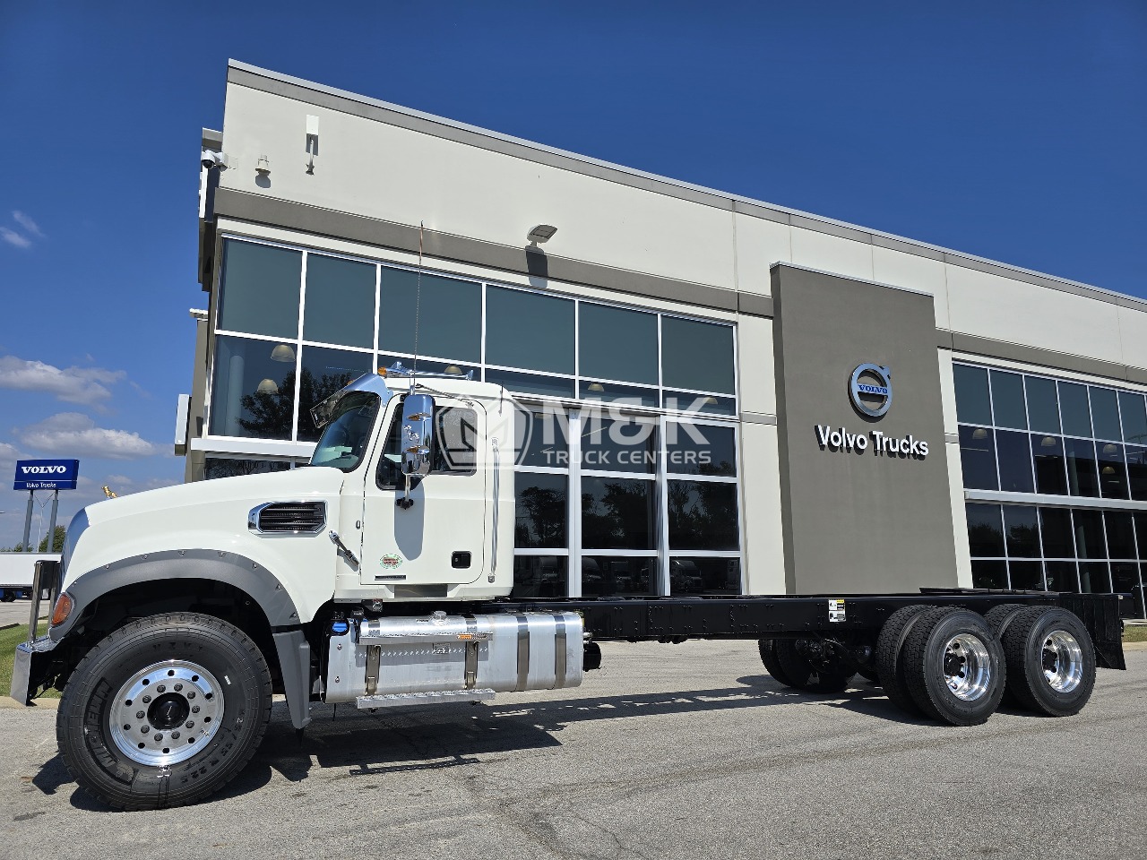 2026 Mack Granite - image 7