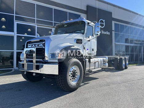 2026-mack-gr64f-cab-chassis-truck #320443