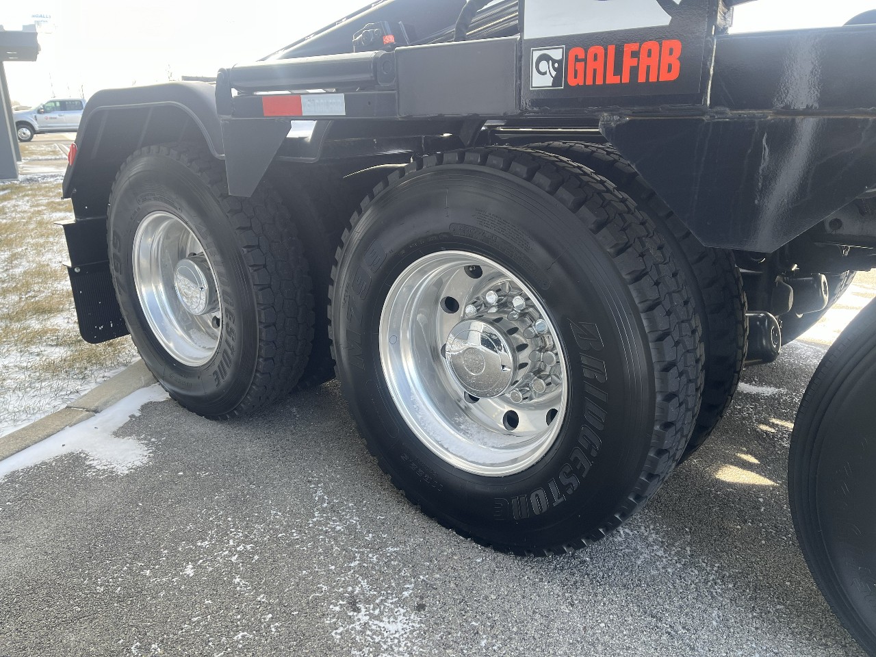 2026 Volvo - image 5