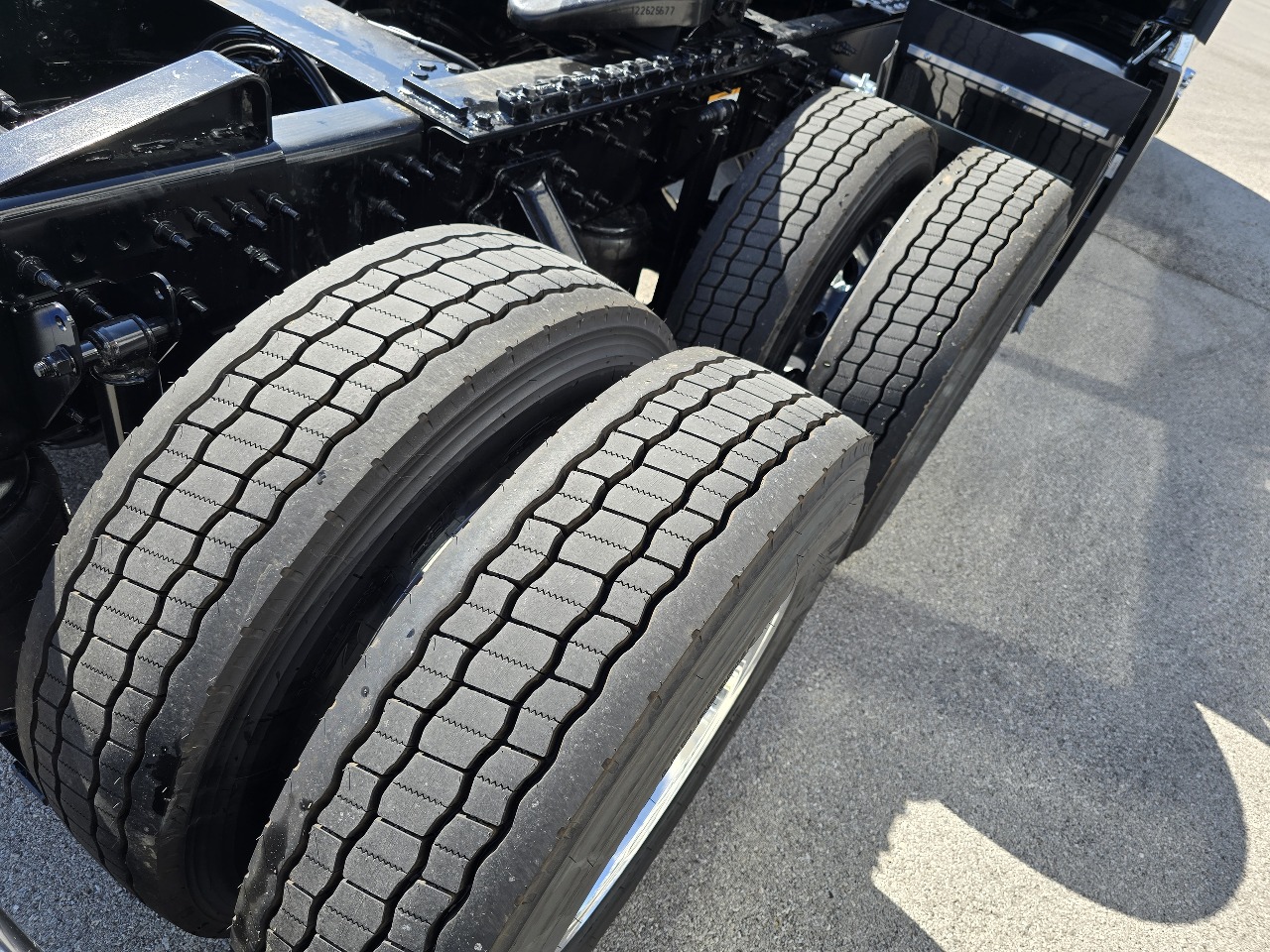 2026 Volvo - image 16