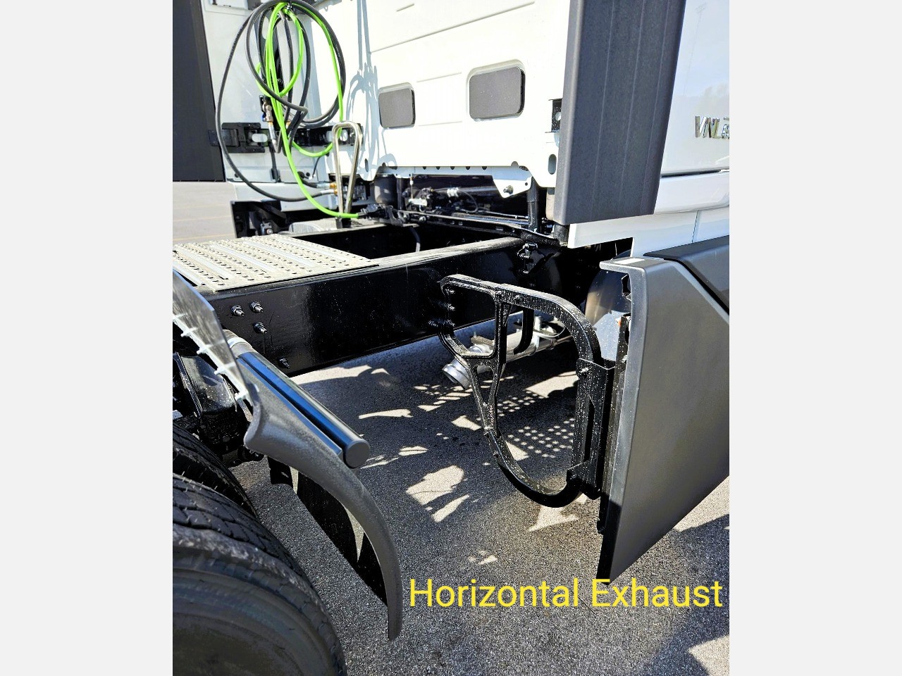 2026 Volvo - image 5