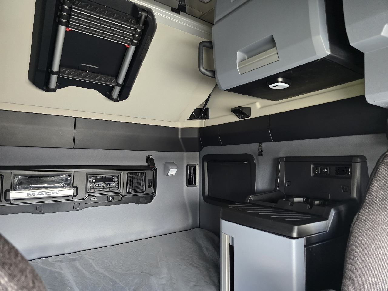 2026 Mack - image 10