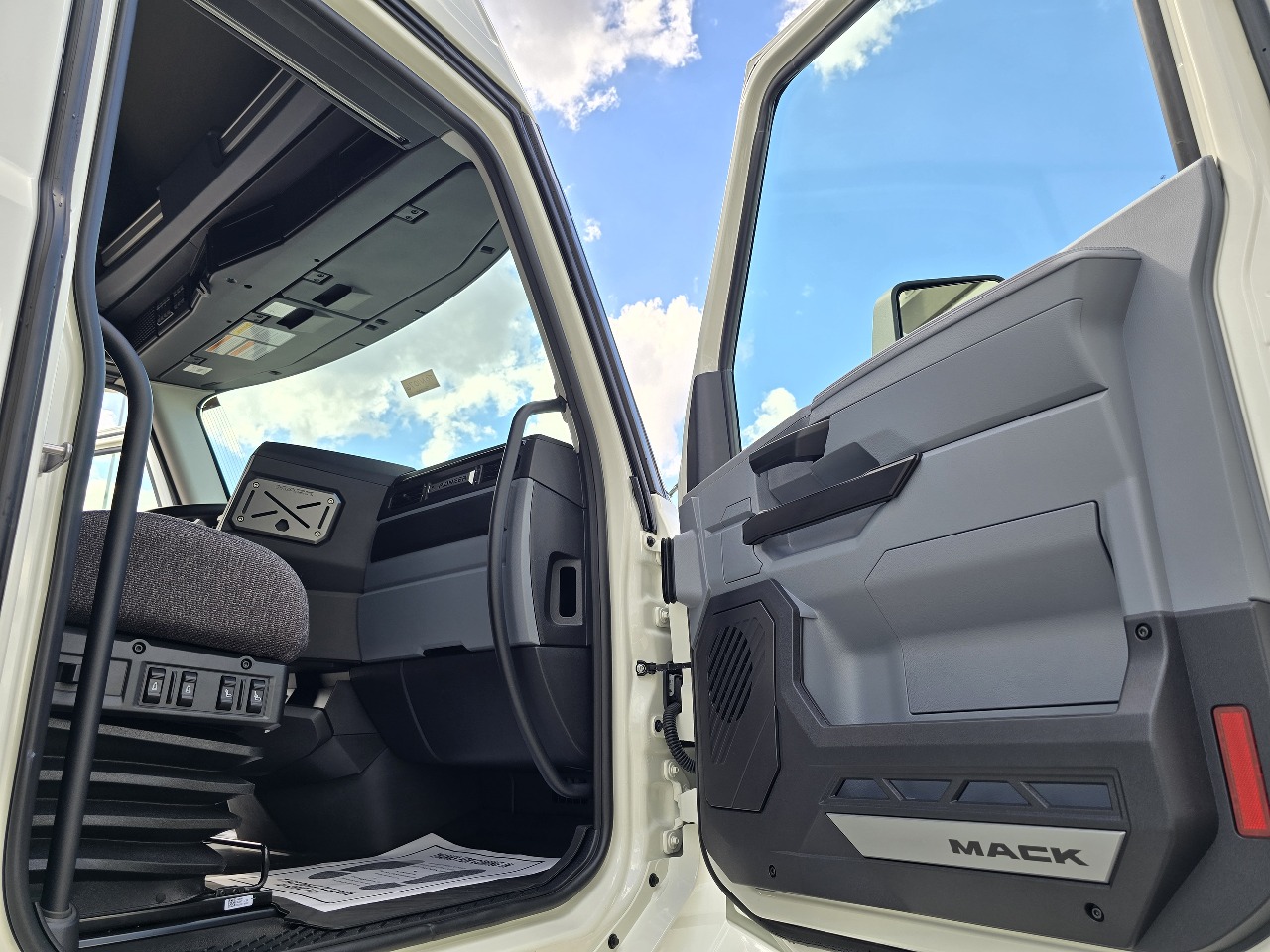2026 Mack - image 6