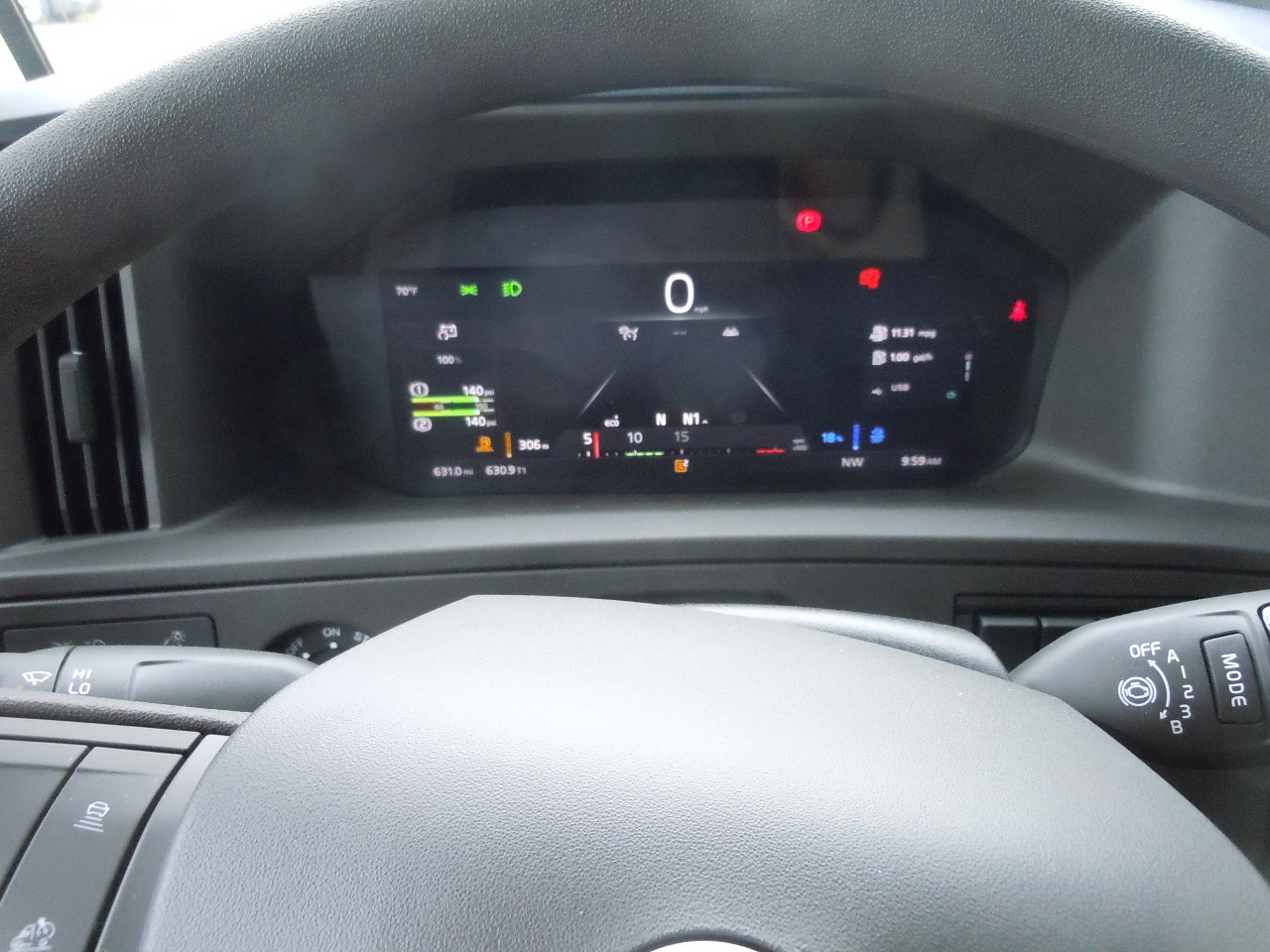 2026 Volvo - image 5