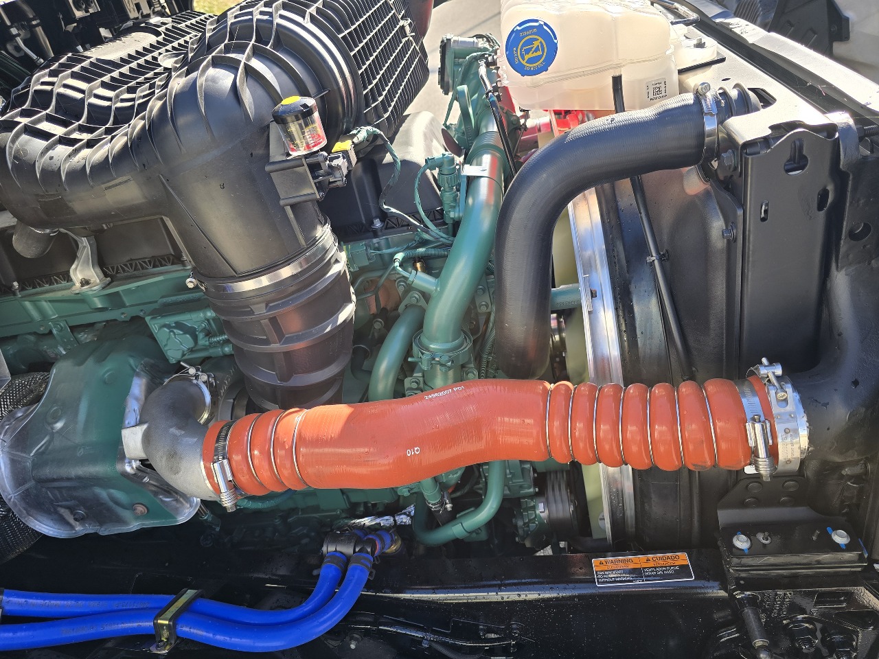 2026 Volvo - image 16