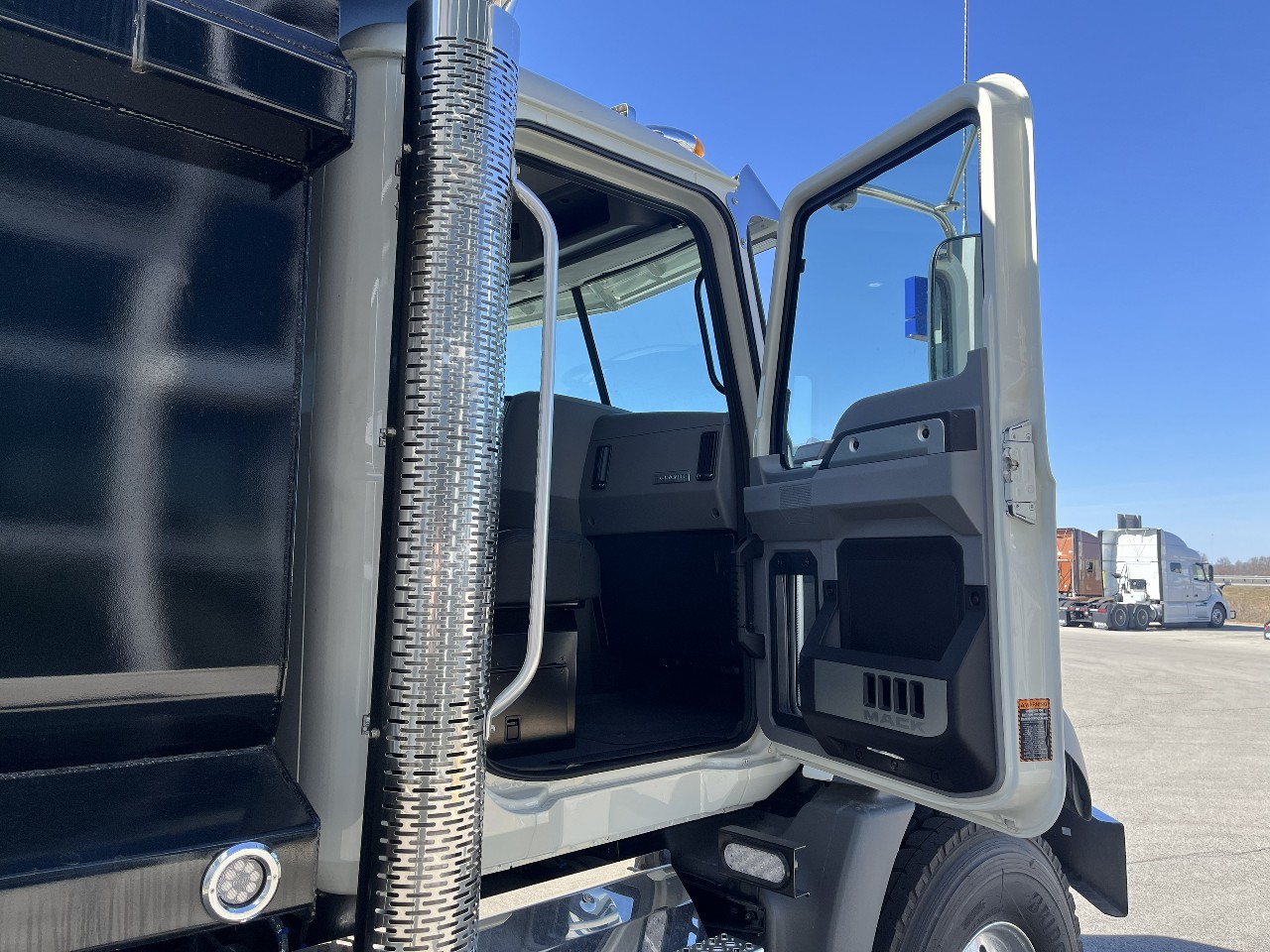 2026 Mack - image 14