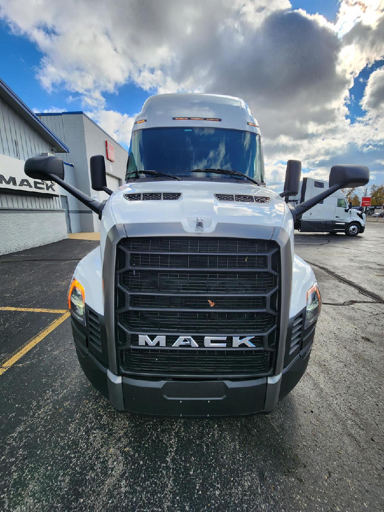 2026 Mack - image 2