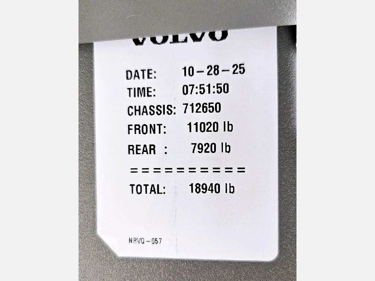 2026 Volvo - image 11