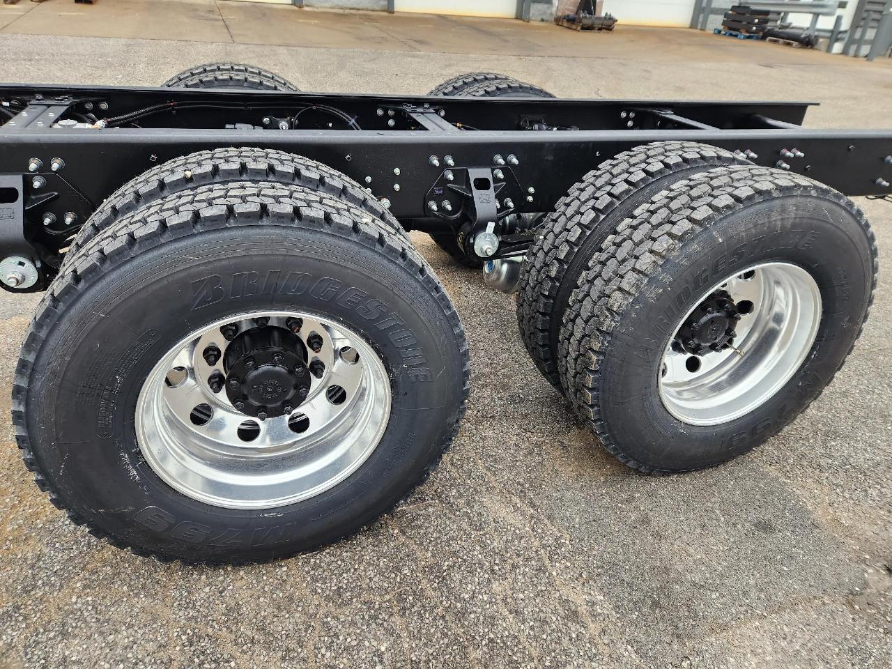 2026 Hino - image 16