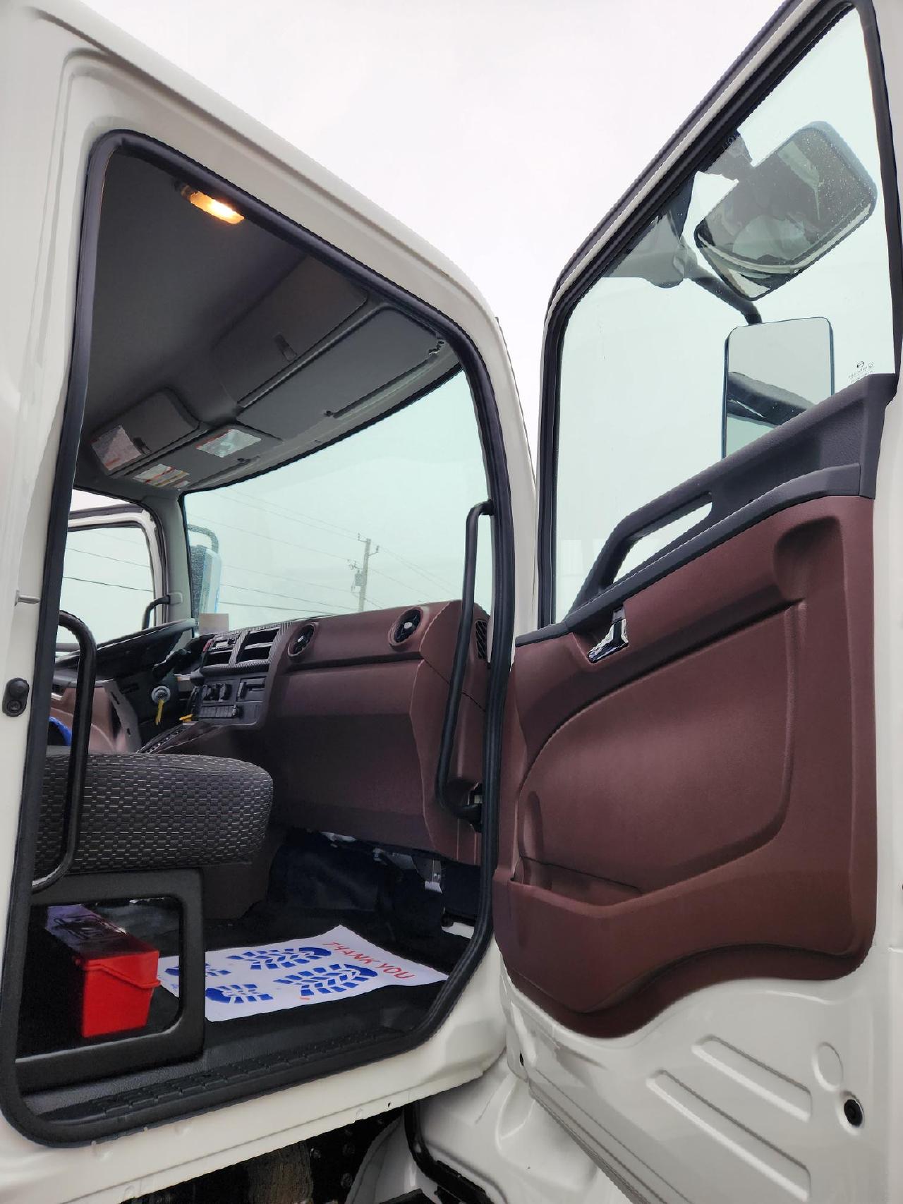 2026 Hino - image 18