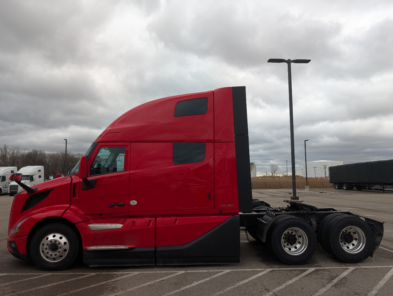 2026 Volvo - image 3