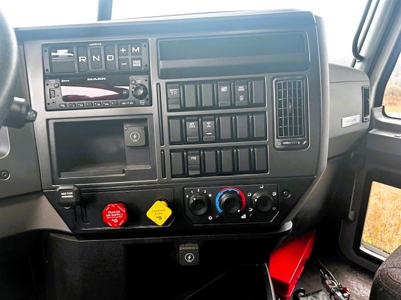 2026 Mack - image 12