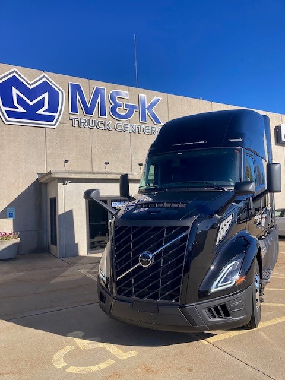 2026 Volvo - image 2