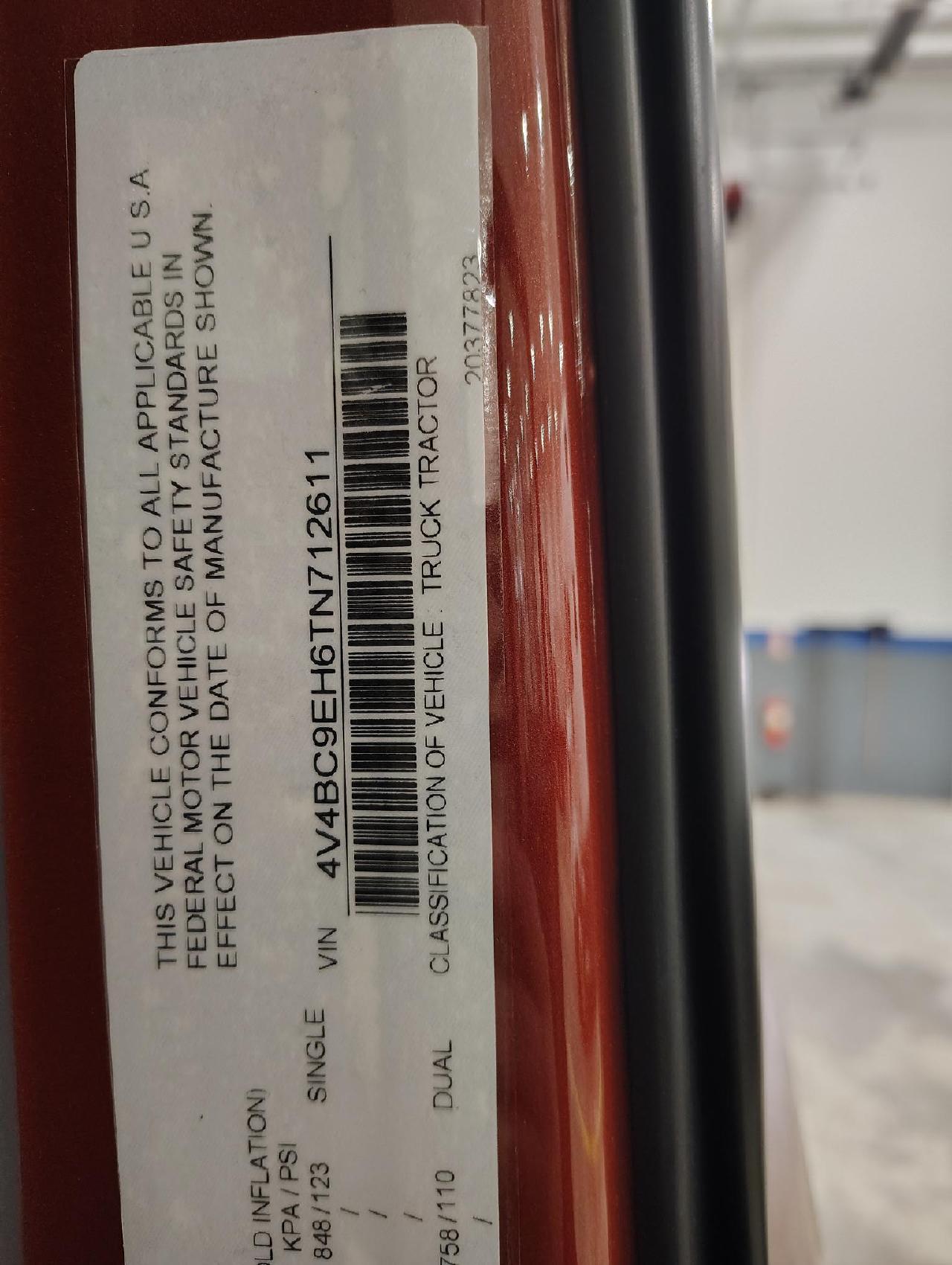 2026 Volvo - image 3