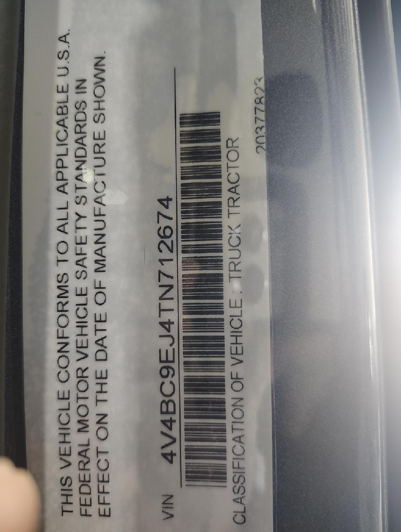 2026 Volvo - image 3