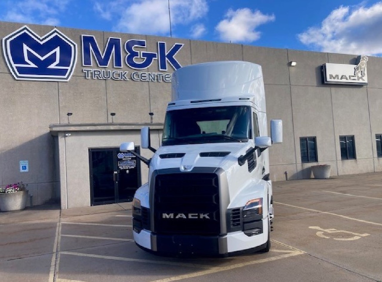 2026 Mack - image 2