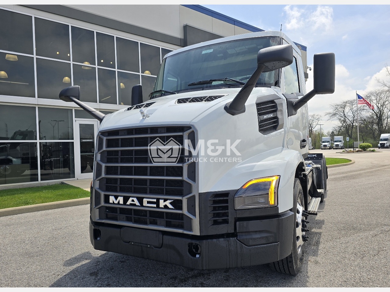 2027 MACK ANTHEM 64T Daycab #1 2027 MACK ANTHEM 64T Daycab #1