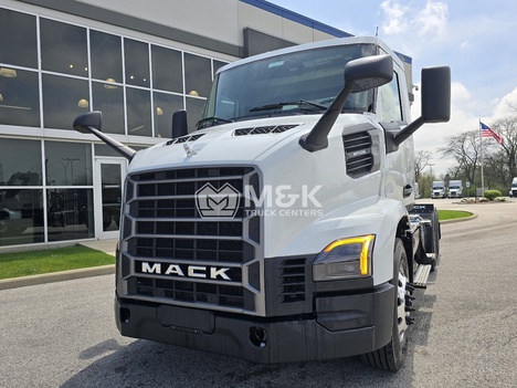 2027-mack-anthem-64t-daycab #322614