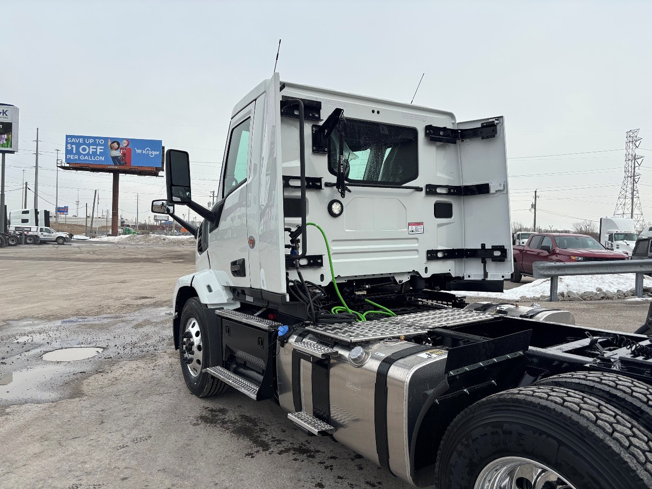2027 Mack - image 7