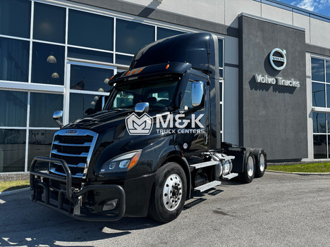 2021-freightliner-cascadia-116-daycab #323074