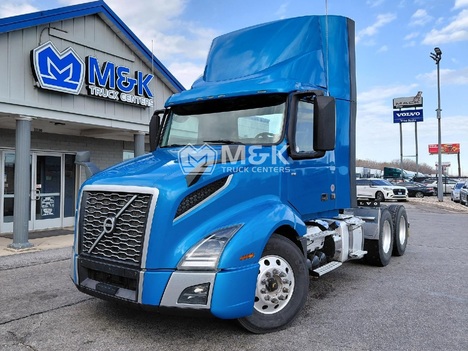 2021-volvo-vnl64t300-daycab #323113