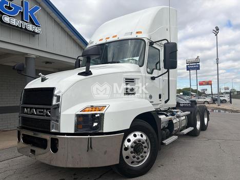 2021-mack-an64t-daycab #323208
