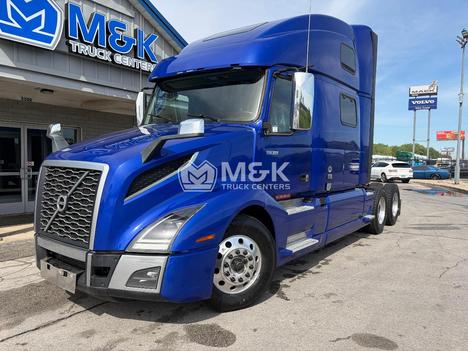 2023 VOLVO VNL64T860 Sleeper #323229
