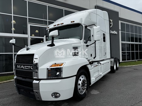 2023-mack-an64t-sleeper #323243