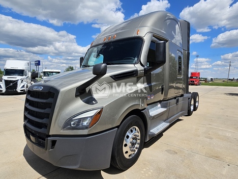 2025-freightliner-cascadia-126-sleeper #323297