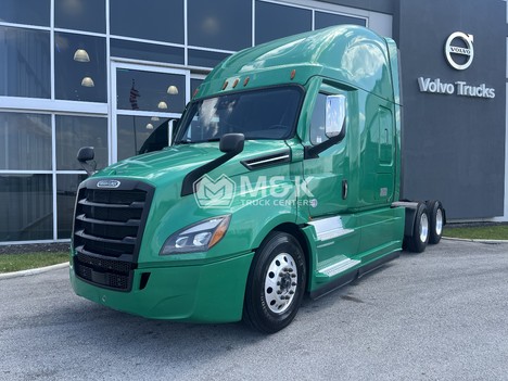 2022-freightliner-cascadia-126-sleeper #323506