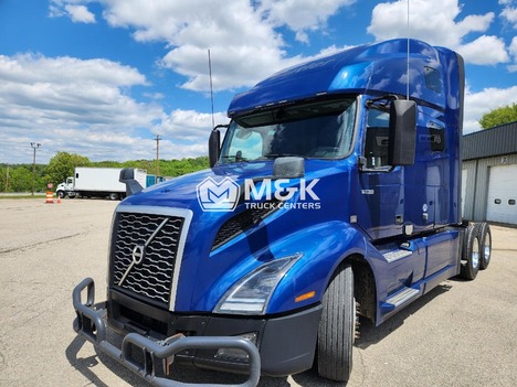 2023-volvo-vnl64t760-sleeper #323526