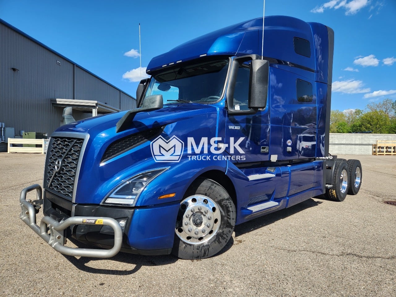 2023 VOLVO VNL64T760 Sleeper #1 2023 VOLVO VNL64T760 Sleeper #1