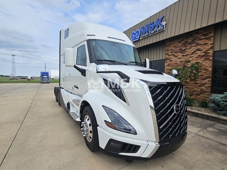 2026-volvo-vnl64t860-sleeper #323555