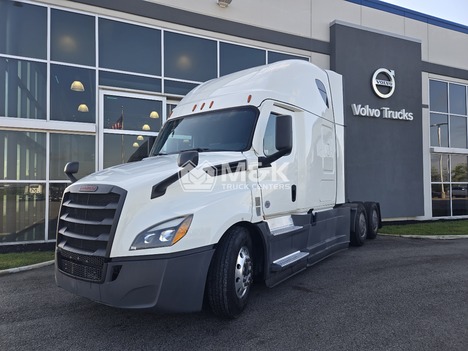 2022-freightliner-cascadia-126-sleeper #323582